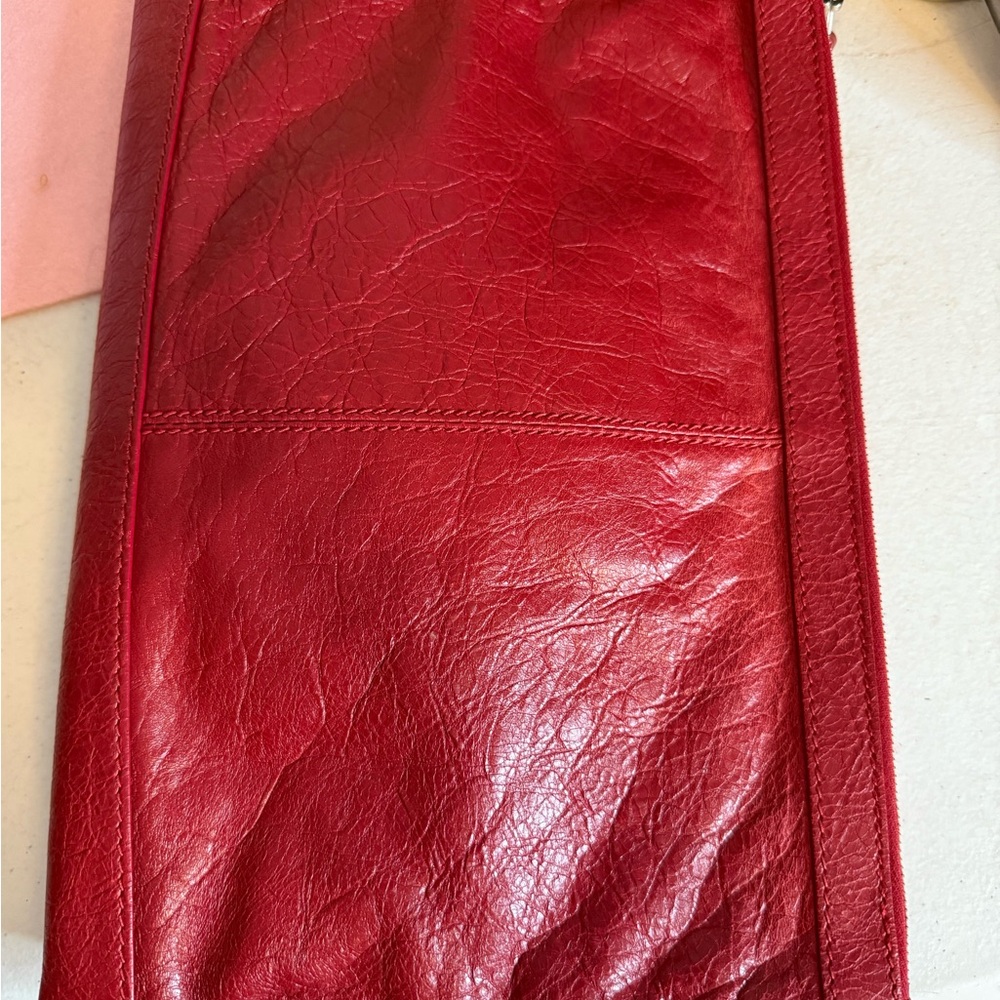 Balenciaga Red Leather Detail - Picture 2 of 7